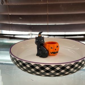 Halloween serving bowl